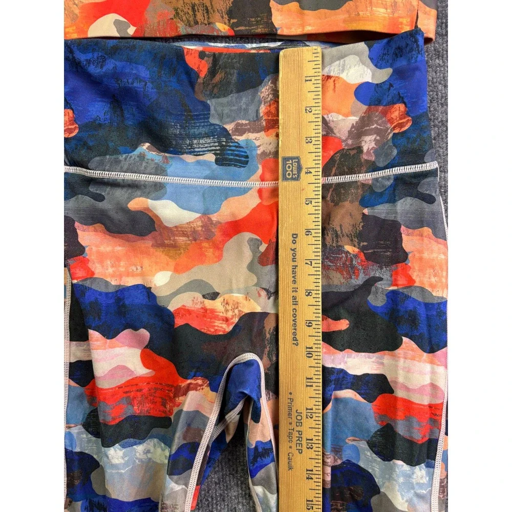 Fabletics 2 Piece Activewear Set Womens Small Multi Color‎ Abstract Camo Print
